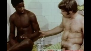 Classic 1972 Gay Porn - FIRST TIME ROUND Porn Videos